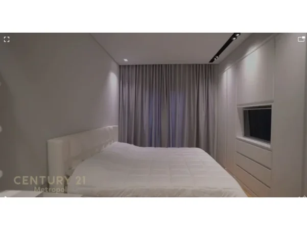 Tirane, jepet me qera apartament 2+1 Kati 3, 100 m² 1.000 € (fusha aviacionit)
