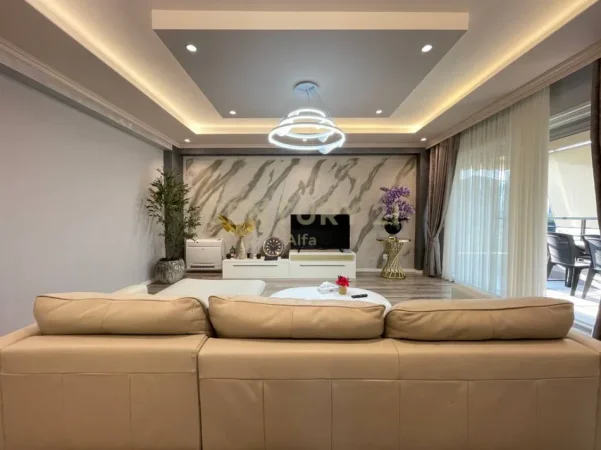 Tirane, jepet me qera apartament 1+1+Ballkon Kati 1, 80 m² 900 € (teg)