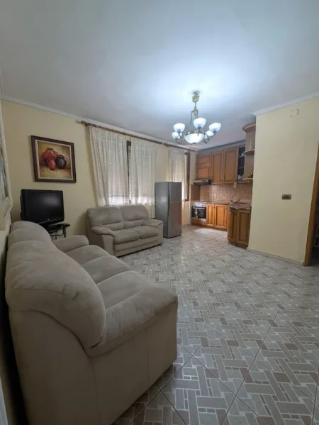 Tirane, jepet me qera apartament+verande | Penthouse 2+1+Aneks+Ballkon Kati 5, 57.000 €