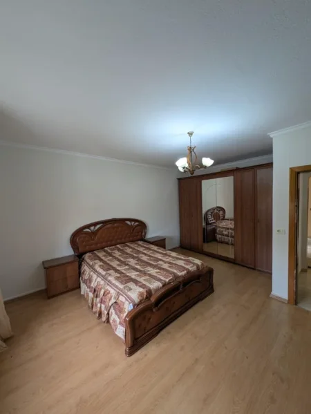 Tirane, jepet me qera apartament+verande | Penthouse 2+1+Aneks+Ballkon Kati 5, 57.000 €