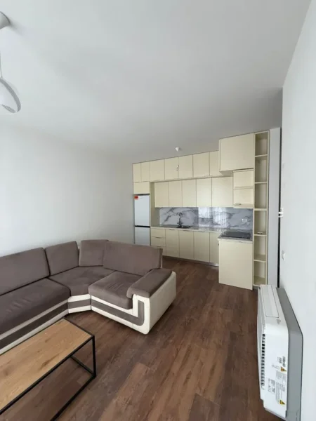 Tirane, jepet me qera apartament 1+1 Kati 2, 65 m² 550 € (Don Bosko)