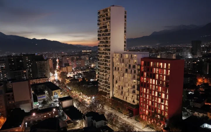 Tirane, shitet apartament 1+1+Ballkon , 60 m² 144.912 € (Oberon Tower, Stacioni i Trenit)