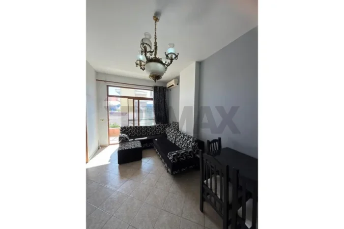 Tirane, shitet apartament 1+1+Ballkon , 50 m² 92.000 € (Misto Mame)