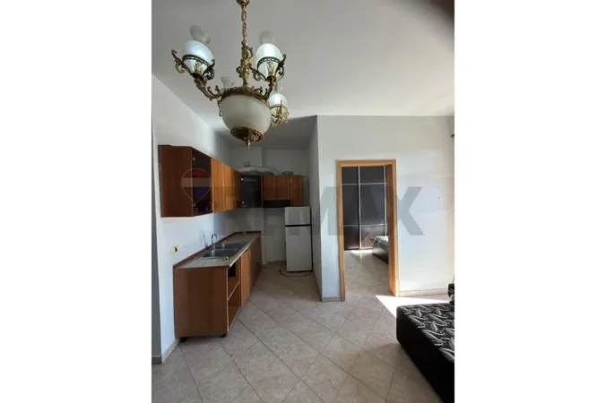 Tirane, shitet apartament 1+1+Ballkon , 50 m² 92.000 € (Misto Mame)