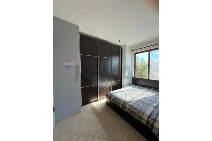 Tirane, shitet apartament 1+1+Ballkon , 50 m² 92.000 € (Misto Mame)