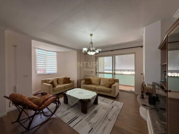 Tirane, jepet me qera apartament 2+1 Kati 8, 120 m² 850 € (rruga e elbasanit)