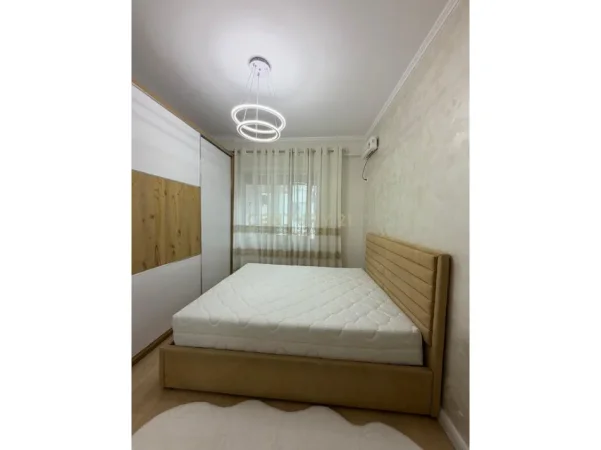 Tirane, shitet apartament 1+1+Ballkon Kati 2, 60 m² 142.000 € (selite perballe spitalit amerikan 3 tek golden park)