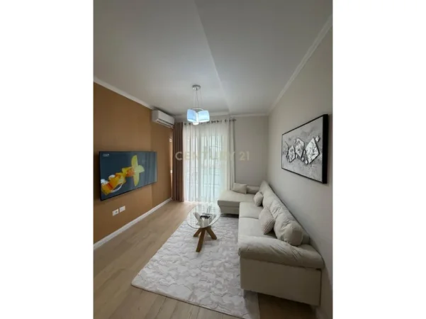 Tirane, shes apartament 1+1 Kati 2, 60 m² 142.000 € (Kompleksi Golden)