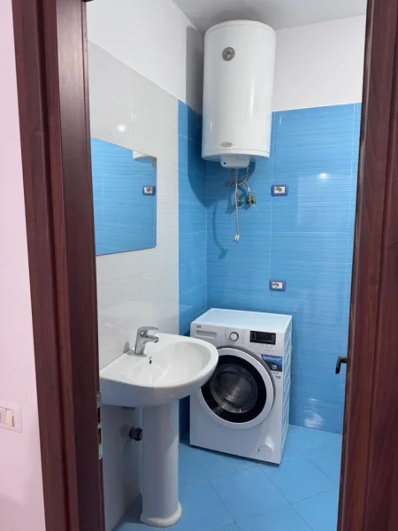Tirane, jepet me qera apartament 2+1 Kati 7, 80 m² 470 € (American Hospital 3)