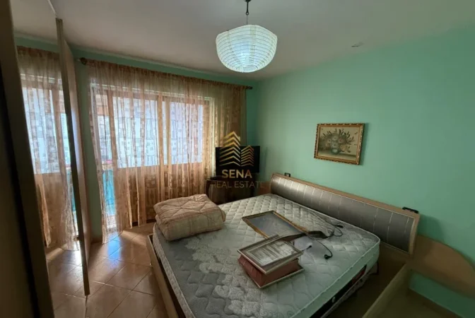 Tirane, jepet me qera apartament 1+1+Ballkon Kati 3, 60 m² 450 € (Rruga Bardhyl)