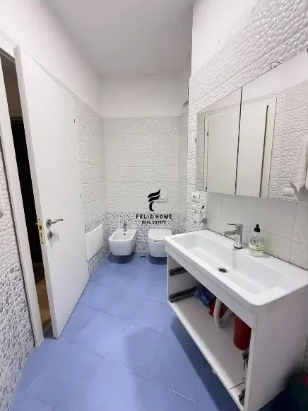 Tirane, jepet me qera apartament 1+1 Kati 6, 65 m² 500 € (ASTIR)
