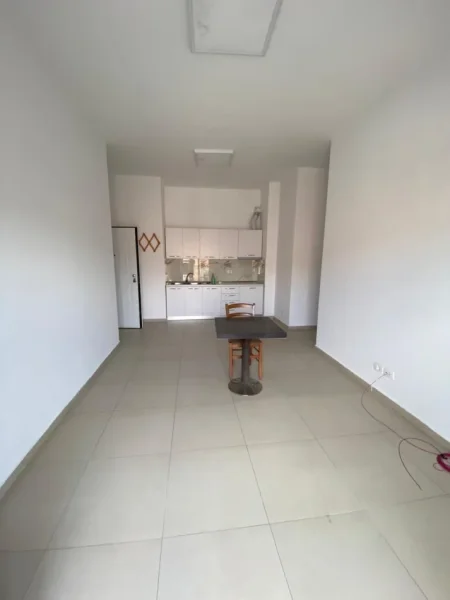 Tirane, jepet me qera apartament 2+1 Kati 3, 82 m² 750 € (Rruga Dervish Hatixhe)