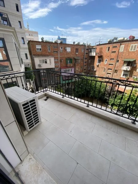 Tirane, jepet me qera apartament 2+1 Kati 3, 82 m² 750 € (Rruga Dervish Hatixhe)