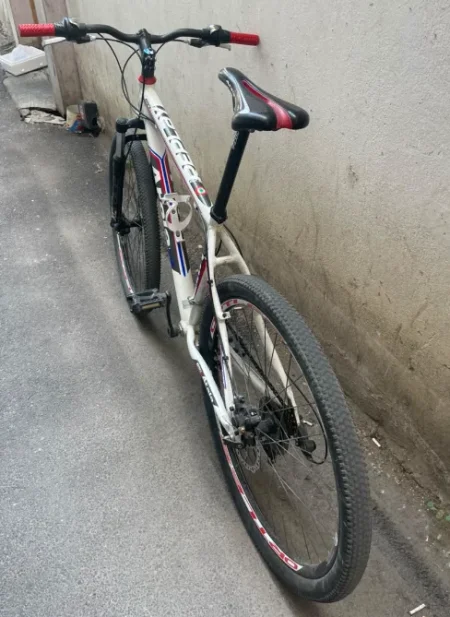 Shes biciklete per femije djem + vajza Mtb e bardhë 250 €