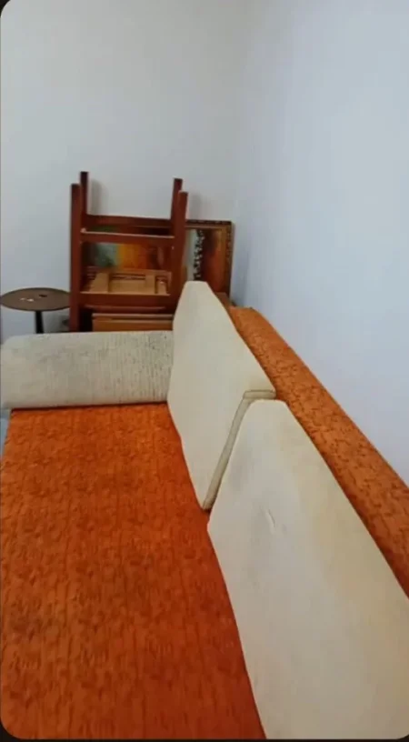 Tirane, jepet me qera apartament 1+1 Kati 1, 60 m² 350 € (QSUT)