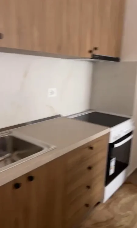 Tirane, jepet me qera apartament 1+1 Kati 5, 60 m² 450 € (Astir)