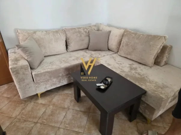 Tirane, jepet me qera apartament 1+1+Ballkon Kati 2, 65 m² 400 € (MISTO MAME)