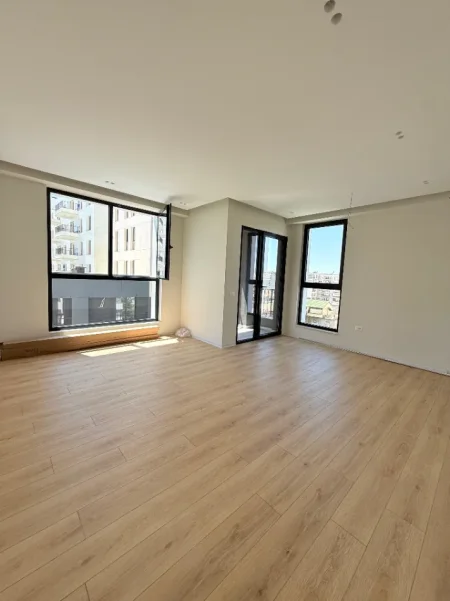 Tirane, shitet apartament 2+1+Aneks+Ballkon Kati 6, 105 m² 250.000 € (Prane Spak-ut)