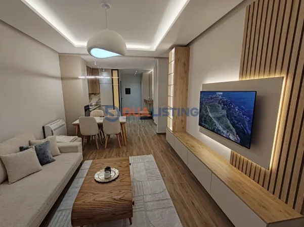 Tirane, jepet me qera apartament 2+1+Ballkon Kati 6, 110 m² 800 € (Oasis Residence)