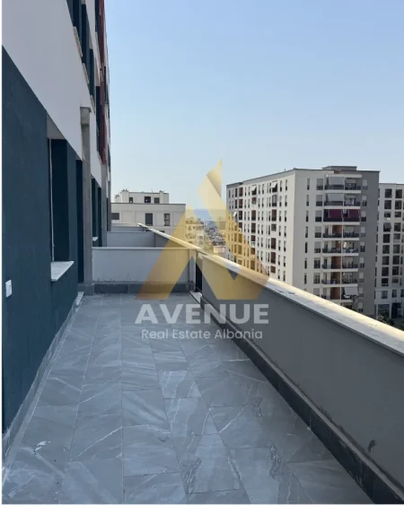 Tirane, shitet apartament 2+1+Ballkon Kati 8, 107 m² 202.160 € (Rruga Kujtim Laro)