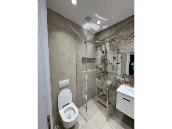 Qira, Ambient për zyra, Galeria Roma, Rruga e Kavajës. 0696069906