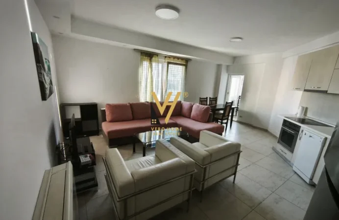 Tirane, jepet me qera apartament 2+1+Ballkon Kati 5, 93 m² 720 € (VASIL SHANTO)
