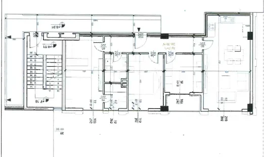 Tirane, jepet me qera ambjent biznesi Kati 2, 110 m² 1.000 € (Nisharaku)