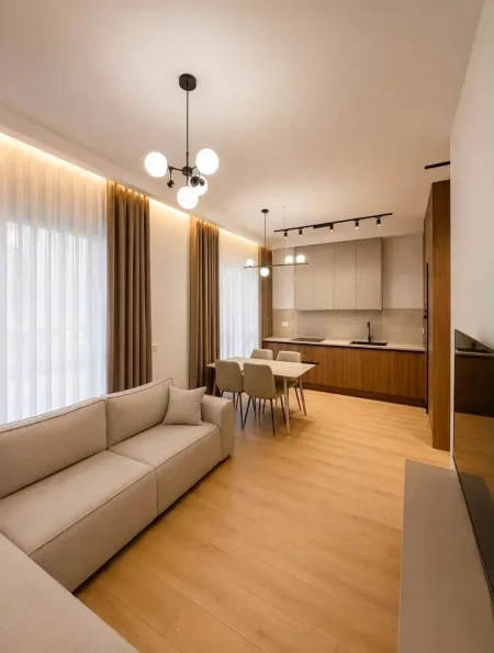 Tirane, jepet me qera apartament 1+1+Ballkon Kati 6, 65 m² 550 € (ALI DEMI KOMPLEKSI KADIU)