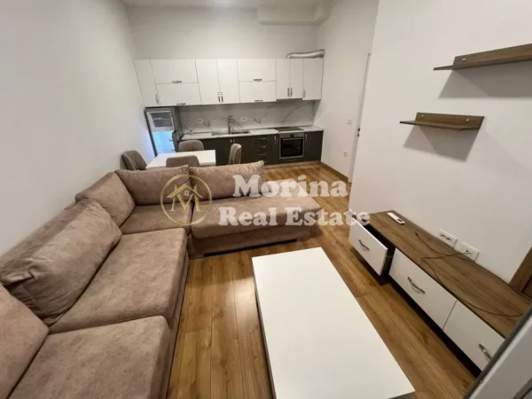Tirane, jepet me qera apartament 2+1 Kati 3, 90 m² 400 € (Kamëz)