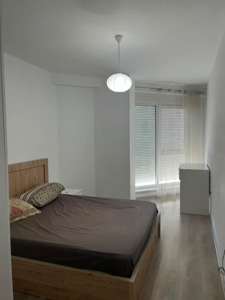 Tirane, jepet me qera apartament 2+1 Kati 4, 106 m² 550 € (Siri Kodra)