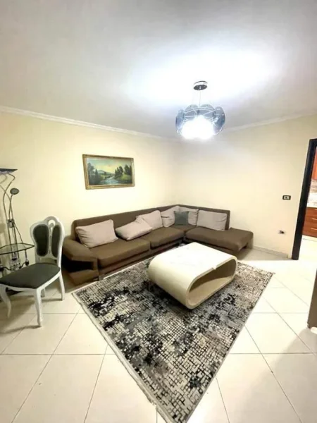 Tirane, ofert apartament 85 m² 140.000 Euro (Tek Stacioni i Trenit)