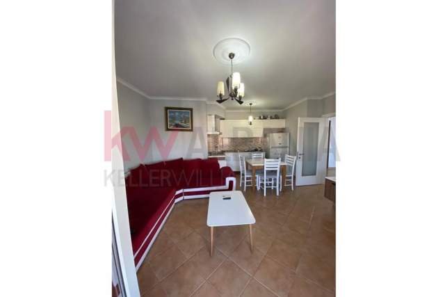 Tirane, jepet me qera apartament 2+1 Kati 10, 100 m² 800 Euro (rruga e elbasanit)