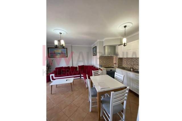 Tirane, jepet me qera apartament 2+1 Kati 10, 100 m² 800 Euro (rruga e elbasanit)
