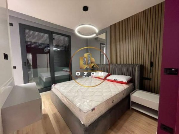 Tirane, jepet me qera apartament 2+1 Kati 2, 118 m² 1.500 Euro (Rezidenca Sofi, Lundër)