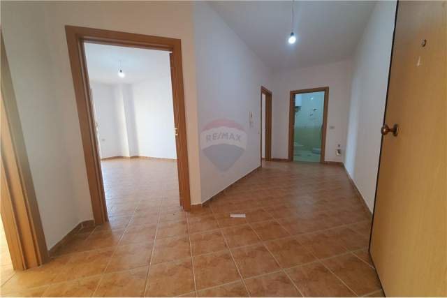Tirane, shitet apartament 2+1+BLK Kati 8, 93 m² 93.000 Euro