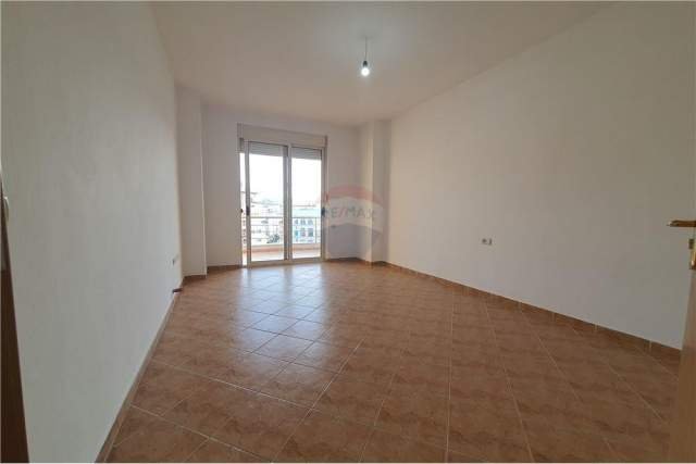 Tirane, shitet apartament 2+1+BLK Kati 8, 93 m² 93.000 Euro