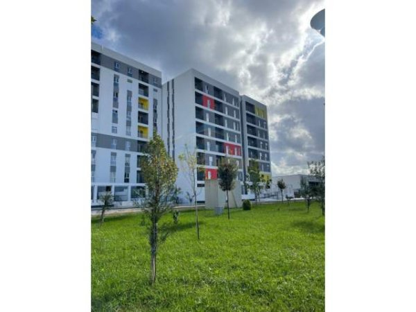 Tirane, shitet apartament Kati 2, 1.165 m² 96.000 Euro