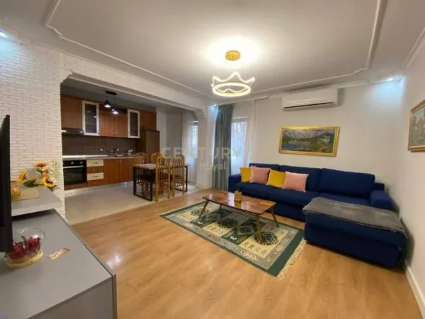 Tirane, jepet me qera Vile 2 Katshe Kati 1, 550 Euro (Prane spitalit amerikan 2)