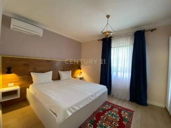 Tirane, jepet me qera Vile 2 Katshe Kati 1, 550 Euro (Prane spitalit amerikan 2)