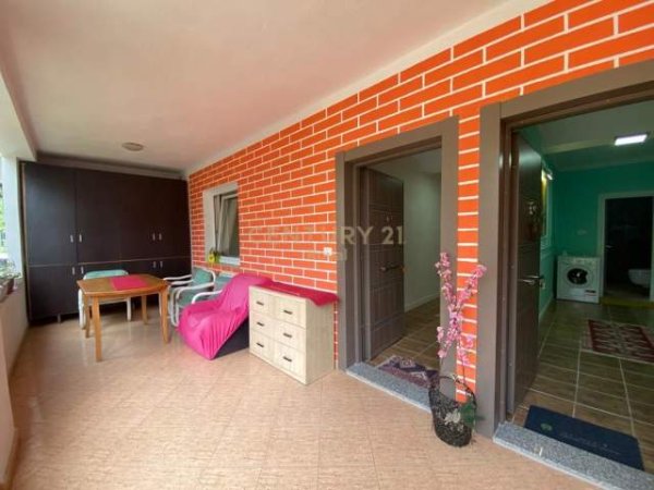 Tirane, jepet me qera apartament 1+1, 550 Euro (Spitali Amerikan 2)