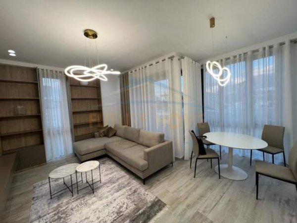 Tirane, jepet me qera apartament 2+1 Kati 4, 117 m² 1.400 Euro (RRUGA E ELBASANIT)