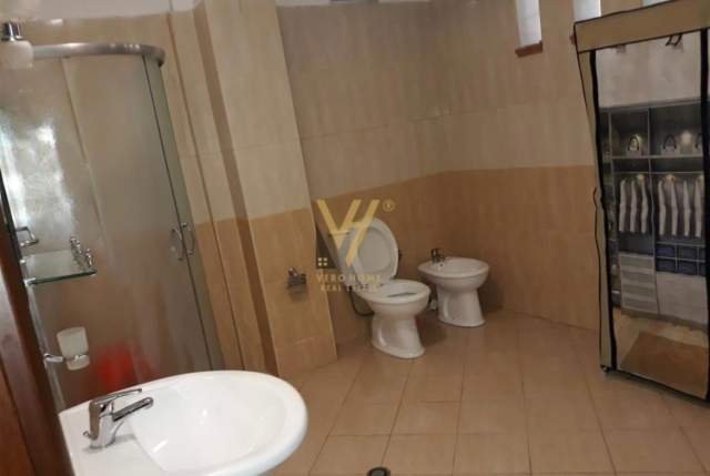 Tirane, shitet apartament duplex 2+1 Kati 2, 160 m² 240.000 Euro (KODRA E DIELLIT)