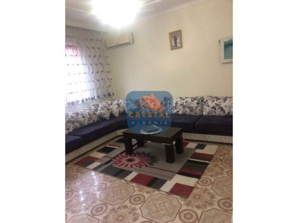Tirane, jepet me qera shtepi 2+1+A+BLK Kati 2, 100 m² 40.000 Leke (Bulevardi i Ri)
