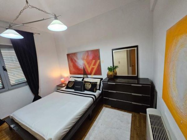 Tirane, jepet me qera apartament 2+1 Kati 6, 100 m² 650 Euro