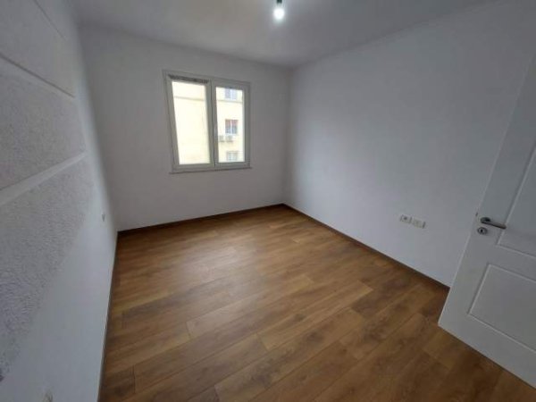 Tirane, shitet apartament 2+1+BLK Kati 6, 85 m² 125.000 Euro (fusha e Aviacionit)