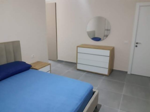 Tirane, jepet me qera apartament 2+1+BLK Kati 2, 140 m² 800 Euro (KODRA E DIELLIT)