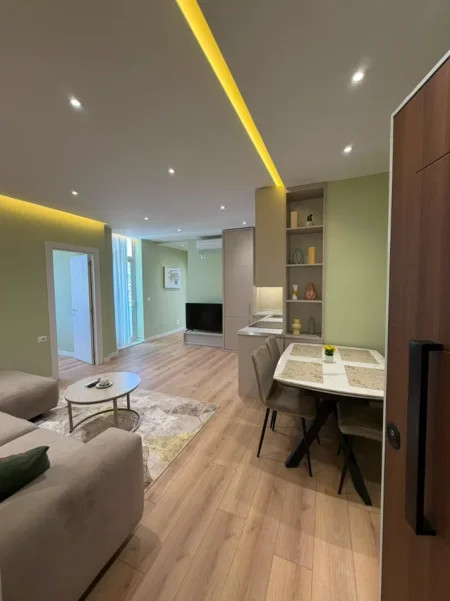 Tirane, shitet apartament 2+1+Aneks+Ballkon Kati 8, 70 m² 235.000 € (Rruga Myslym Shyri)