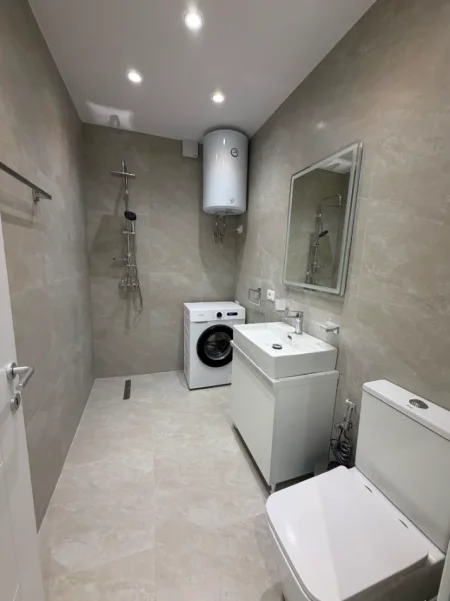 Tirane, shitet apartament 2+1+Aneks+Ballkon Kati 8, 70 m² 235.000 € (Rruga Myslym Shyri)