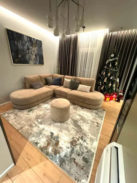 Tirane, shitet apartament 2+1 , 91 m² 215.000 € (Ali Demi)