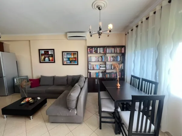 Tirane, shitet apartament 1+1+Aneks+Ballkon Kati 4, 72 m² 100.000 € (fresku)